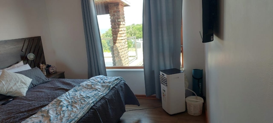 4 Bedroom Property for Sale in Cintsa East Eastern Cape